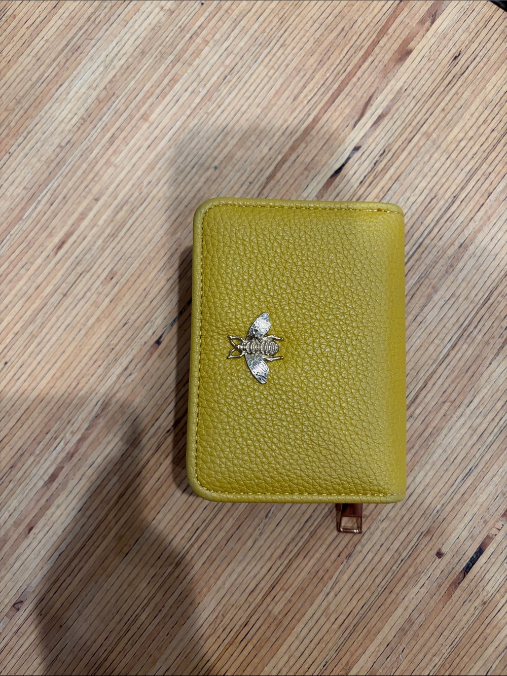 Yellow Leather Bee Accent Card Wallet